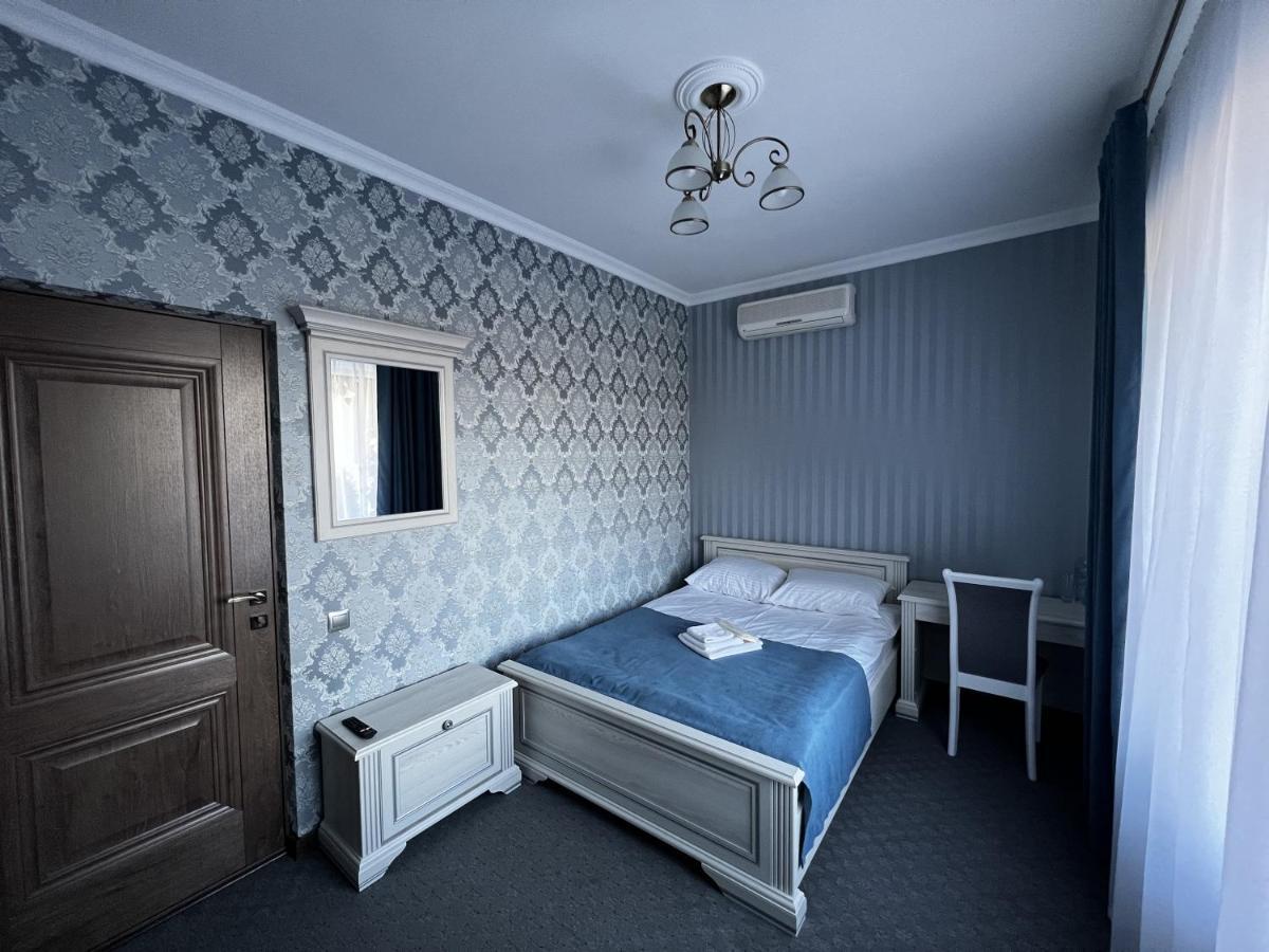 Zolotoy Fazan Hotel Mîkolaiiv Exterior foto